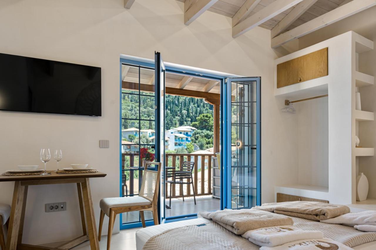 Tellion Suites Áyios Nikítas Exterior photo