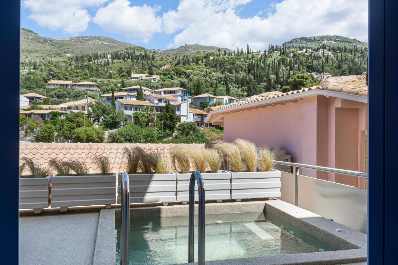 Tellion Suites Áyios Nikítas Exterior photo